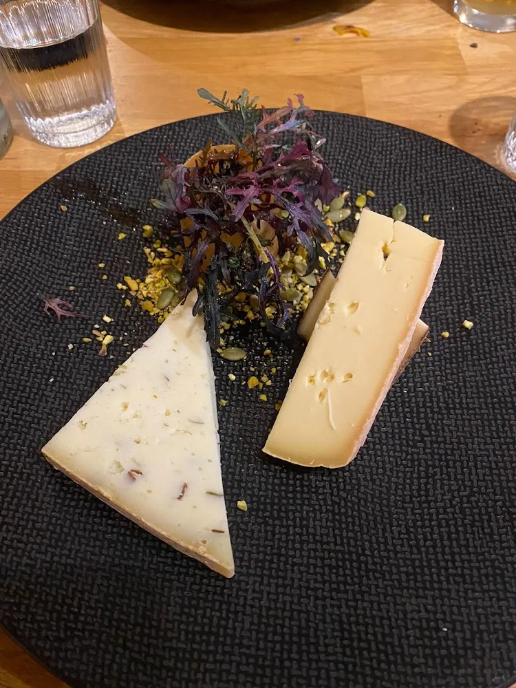 Assiette de Fromages Locaux